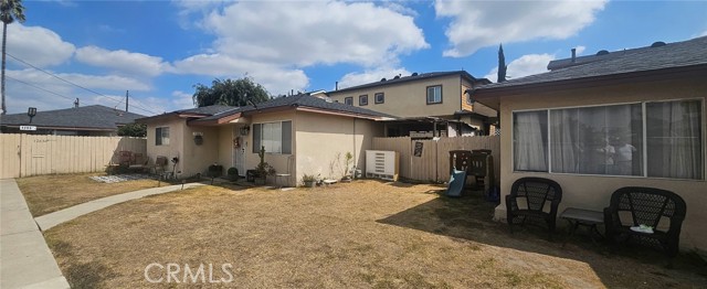 1261 W 139th Street, Gardena CA: https://media.crmls.org/medias/7f5edbfc-3454-4bf7-b86f-9d4c6d4e1642.jpg