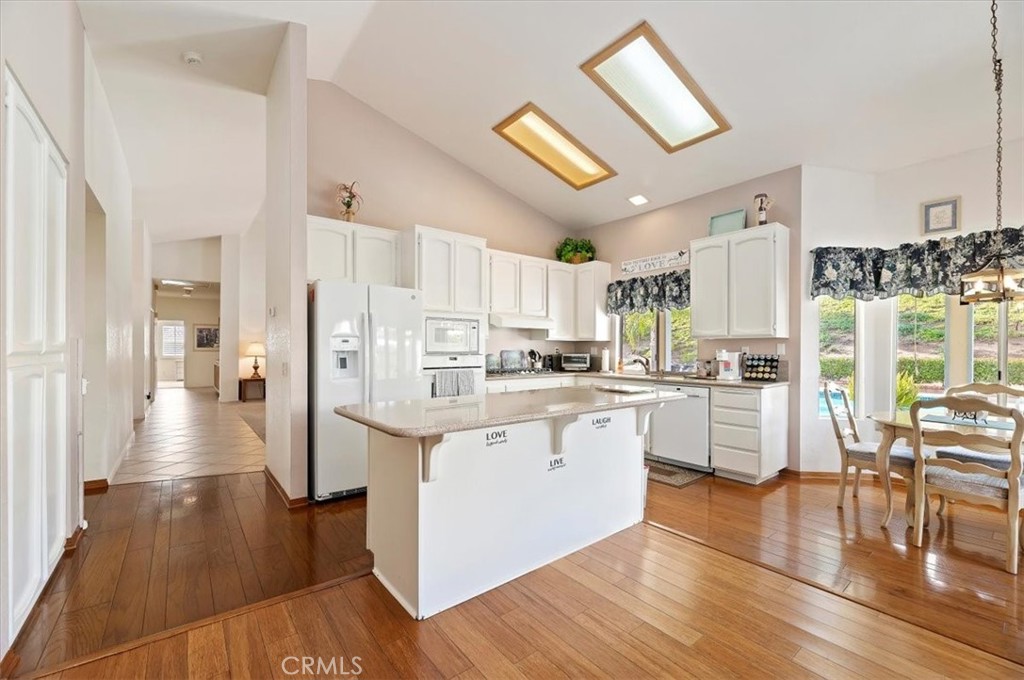 MLS #IV25261910 image #16