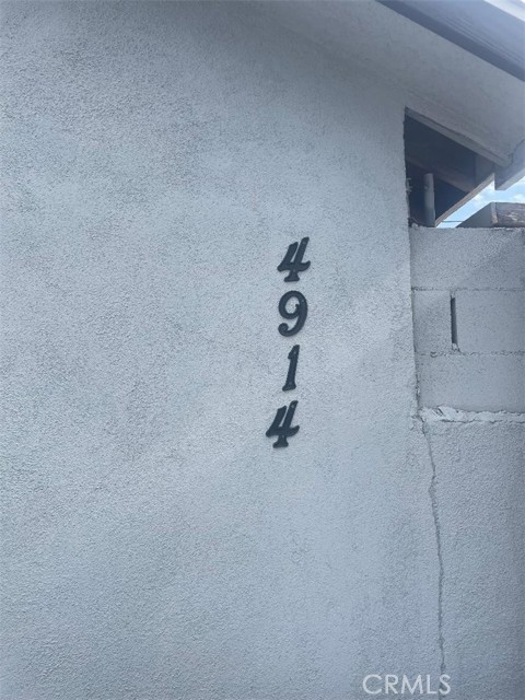 Detail Gallery Image 17 of 17 For 4914 Hesperia, Encino,  CA 91316 - 2 Beds | 2 Baths