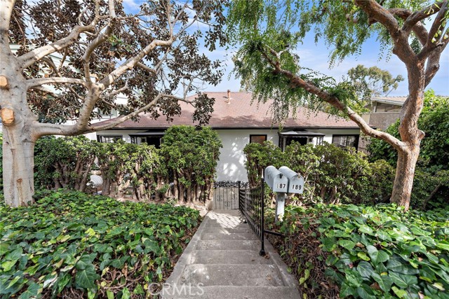 189 Lower Cliff Drive, Laguna Beach CA: https://media.crmls.org/medias/7f5f9254-f42d-4feb-abc5-db59bdc62ed4.jpg