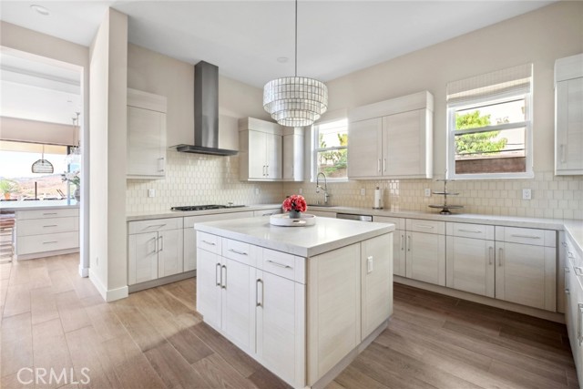 Detail Gallery Image 9 of 40 For 33851 Paseo Eternidad, San Juan Capistrano,  CA 92675 - 5 Beds | 5/1 Baths