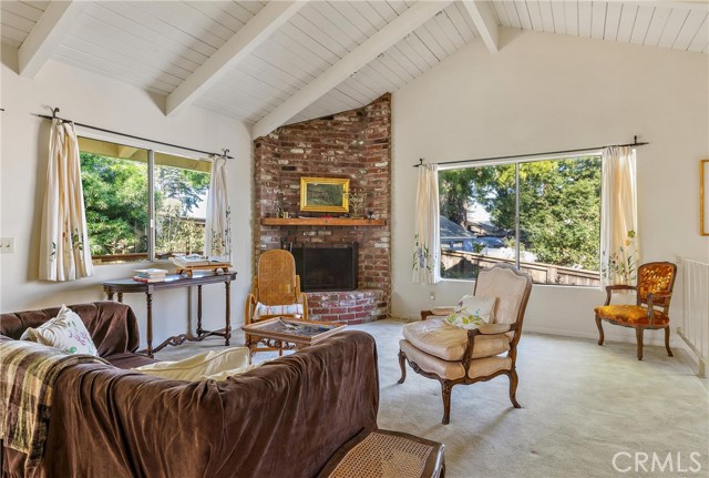 Detail Gallery Image 8 of 32 For 1909 Pineridge, Cambria,  CA 93428 - 2 Beds | 2 Baths