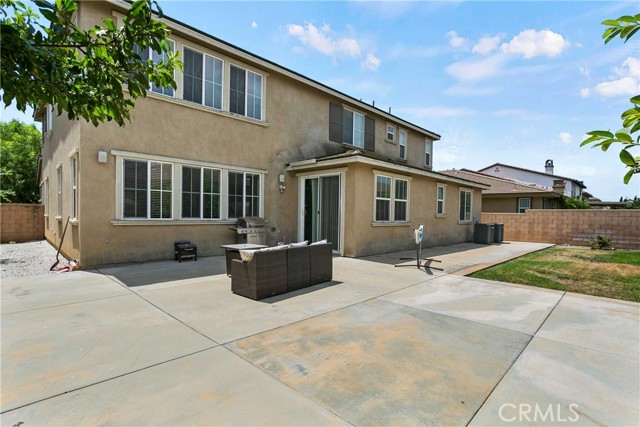 Detail Gallery Image 28 of 33 For 14496 Meadowbrook Ln, Corona,  CA 92880 - 5 Beds | 4/1 Baths