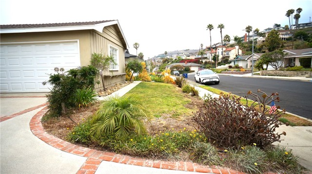 1925 Vallecito Drive, San Pedro CA: https://media.crmls.org/medias/7f623839-552d-41d9-b5bc-05b11ab487c6.jpg