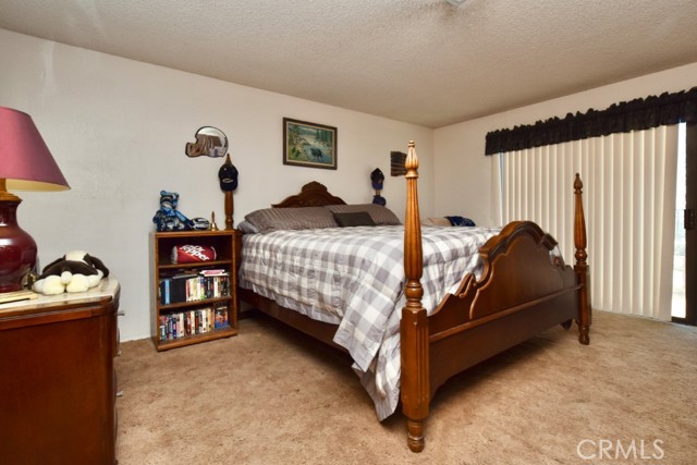1924 Surrey Way, Paso Robles CA: https://media.crmls.org/medias/7f625be3-bdc4-427e-bcf9-2ac37a556200.jpg