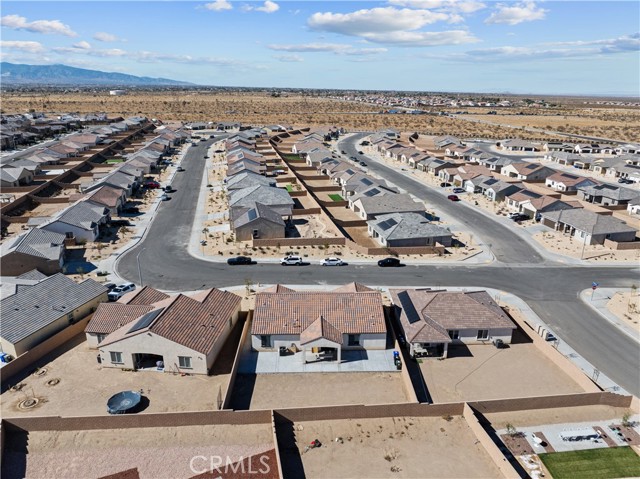 Detail Gallery Image 9 of 23 For 11167 Lancer Ln, Victorville,  CA 92392 - 4 Beds | 2 Baths