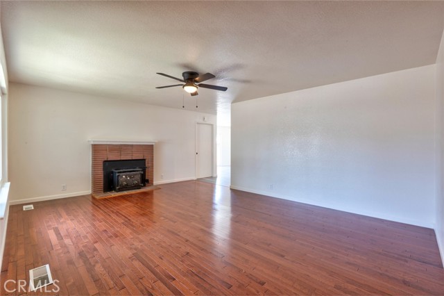 Detail Gallery Image 5 of 46 For 1101 Kensington Dr, Merced,  CA 95340 - 4 Beds | 2 Baths