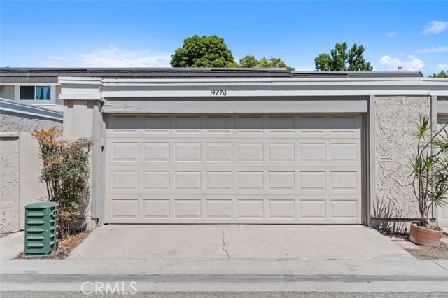 14276 Bolsa Chica Road, Westminster CA: https://media.crmls.org/medias/7f658676-409e-4da2-a2d6-a85ee0617ed2.jpg