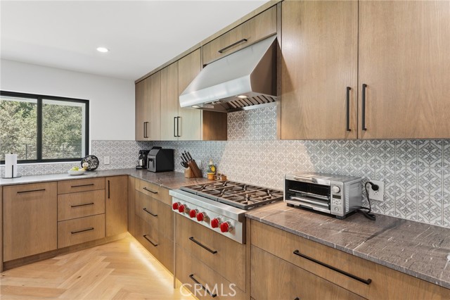 5 Bed Home for Sale in Calabasas, California