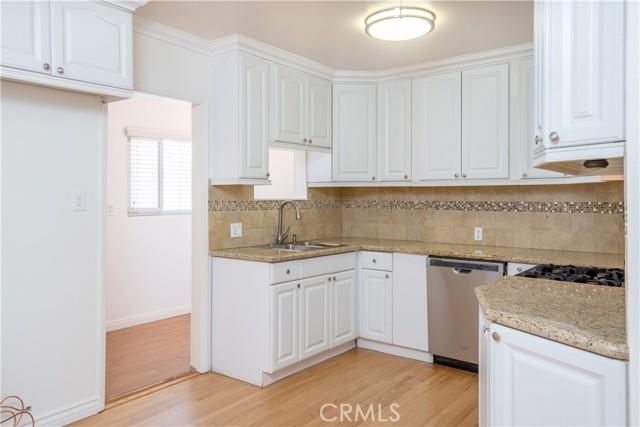 11780 Peoria Street photo 5