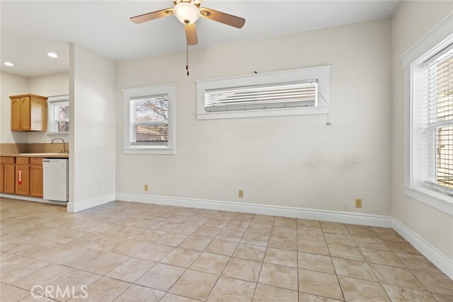 Detail Gallery Image 7 of 26 For 1224 Locust, Chico,  CA 95928 - 4 Beds | 2 Baths