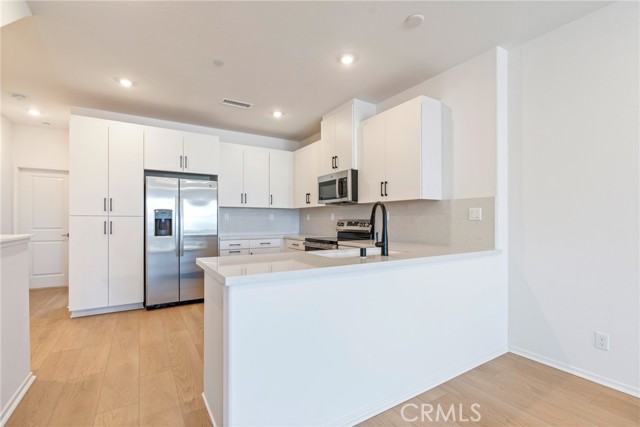 Detail Gallery Image 24 of 38 For 8444 Milk Thistle, Chino,  CA 91708 - 4 Beds | 4 Baths