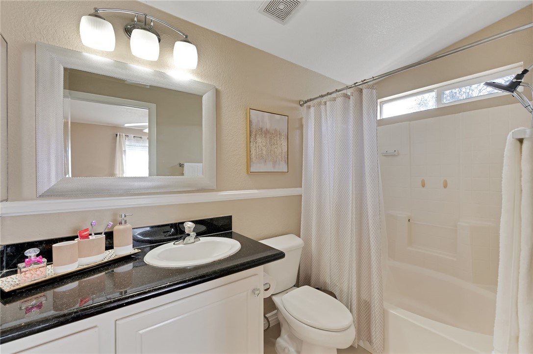 Detail Gallery Image 21 of 25 For 17820 Lakewood Bld #28,  Bellflower,  CA 90706 - 2 Beds | 2 Baths