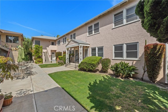 Detail Gallery Image 15 of 23 For 235 Termino Ave #1,  Long Beach,  CA 90803 - 2 Beds | 1 Baths