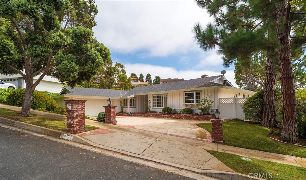 7228 Berry Hill Drive