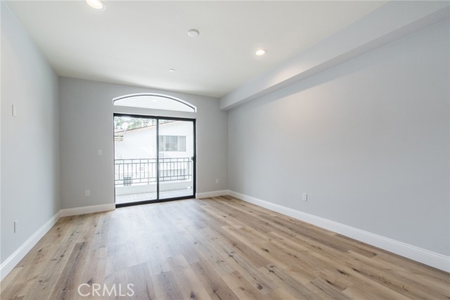 Detail Gallery Image 25 of 37 For 2340 Montrose Ave #203,  Montrose,  CA 91020 - 3 Beds | 2 Baths