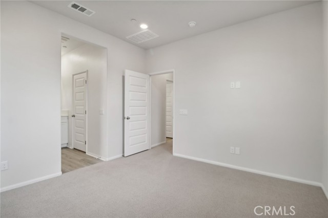 Detail Gallery Image 23 of 29 For 228 Farley Ln, Pomona,  CA 91767 - 2 Beds | 2/1 Baths