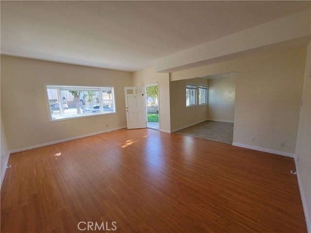 1737 Fern Avenue, Torrance, California 90503, 8 Bedrooms Bedrooms, ,3 BathroomsBathrooms,Duplex,For Sale,Fern,PV24157306