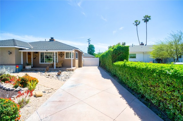 Detail Gallery Image 4 of 18 For 905 Oakdale Ave, Fullerton,  CA 92831 - 3 Beds | 2 Baths