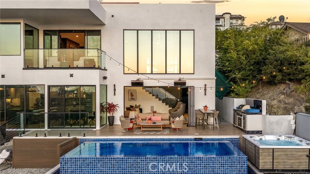 Detail Gallery Image 3 of 46 For 606 E Avenida San Juan, San Clemente,  CA 92672 - 4 Beds | 4/1 Baths