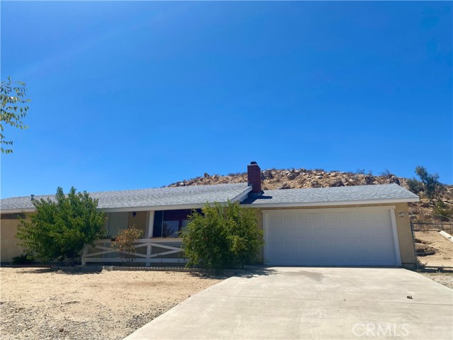 Detail Gallery Image 1 of 23 For 16840 Mackennas Gold Ave, Palmdale,  CA 93591 - 4 Beds | 2 Baths