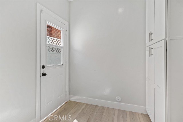Detail Gallery Image 55 of 74 For 508 Westminster Ave, Newport Beach,  CA 92663 - 5 Beds | 5/1 Baths