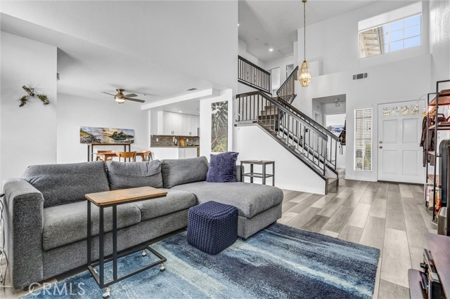 517 Orilla Walk, Oxnard CA: https://media.crmls.org/medias/7f6e20a0-de6a-41b0-a9cf-f0ce736571ee.jpg