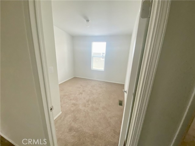 900 Coronado Street, Needles CA: https://media.crmls.org/medias/7f6e280c-9697-4641-8ab9-dbf32eccc49a.jpg