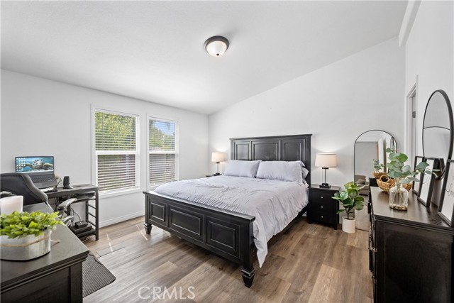 913 S Grand Avenue, San Jacinto CA: https://media.crmls.org/medias/7f6e4fcb-0d1a-43fe-a8b0-c7c7be21becb.jpg