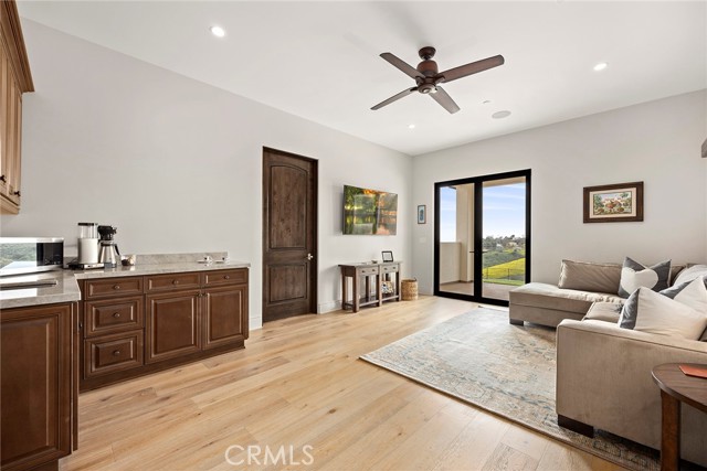 Detail Gallery Image 20 of 41 For 22483 Mission Hills Ln, Yorba Linda,  CA 92887 - 5 Beds | 5/1 Baths