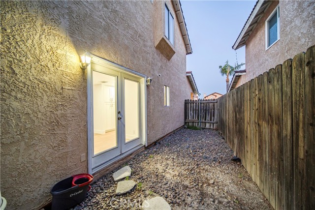 Detail Gallery Image 30 of 30 For 11334 Oak Knoll Dr, Fontana,  CA 92337 - 3 Beds | 2/1 Baths