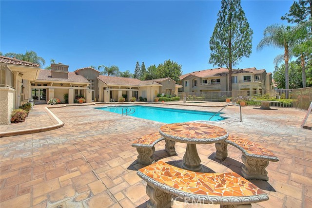 Detail Gallery Image 39 of 57 For 2040 Las Colinas Cir #104,  Corona,  CA 92879 - 2 Beds | 2 Baths