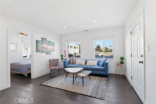 2005 phelan Lane, Redondo Beach, California 90278, 3 Bedrooms Bedrooms, 0 ,1 BathroomBathrooms,Residential,For Sale,phelan,0,GD26166486