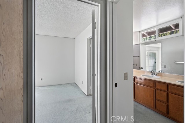 15727 Tetley, 5H photo 22