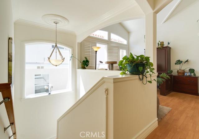 1917 CURTIS Avenue, Redondo Beach, California 90278, 4 Bedrooms Bedrooms, ,2 BathroomsBathrooms,Residential,Sold,CURTIS,SB16181957