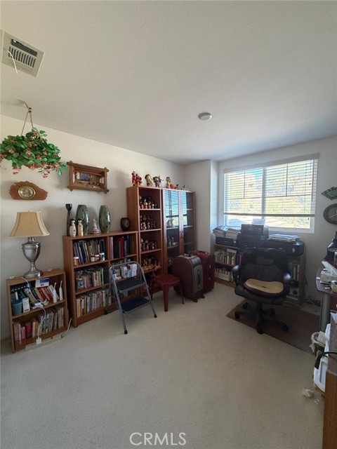 Detail Gallery Image 11 of 15 For 29267 Gateway Dr, Lake Elsinore,  CA 92530 - 4 Beds | 2/1 Baths