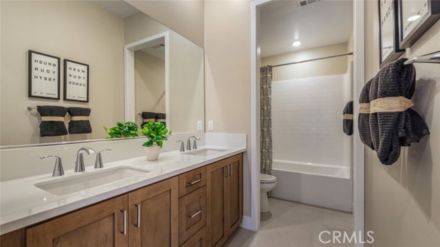 Detail Gallery Image 19 of 33 For 217 Proctor, Irvine,  CA 92618 - 3 Beds | 2 Baths