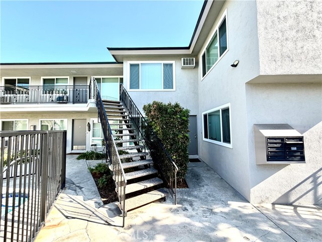 Detail Gallery Image 13 of 13 For 13829 Christine #D,  Whittier,  CA 90605 - 2 Beds | 1 Baths