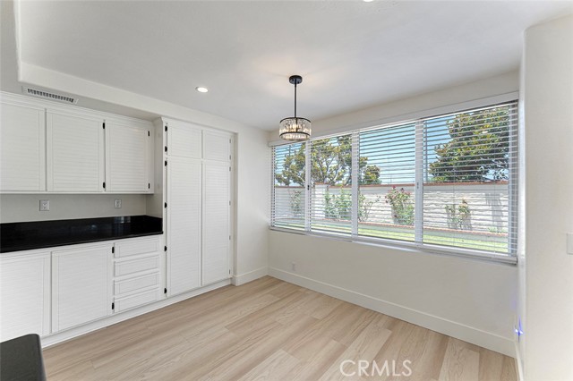 13381 Presidio Place, Tustin CA: https://media.crmls.org/medias/7f7430c0-c426-4ebe-a4ca-ca0e816bf7b3.jpg