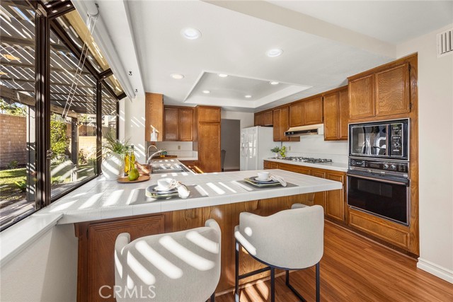 Detail Gallery Image 8 of 29 For 2257 Seaview Drive, Fullerton,  CA 92833 - 4 Beds | 3 Baths