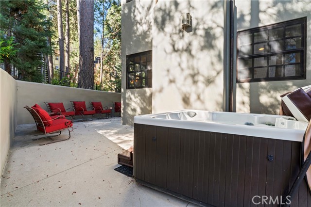 Detail Gallery Image 33 of 53 For 27556 Meadow Bay Dr, Lake Arrowhead,  CA 92352 - 4 Beds | 3/1 Baths