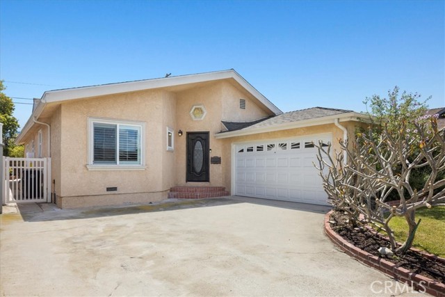 Detail Gallery Image 1 of 45 For 5442 W134th St, Hawthorne,  CA 90250 - 4 Beds | 2 Baths