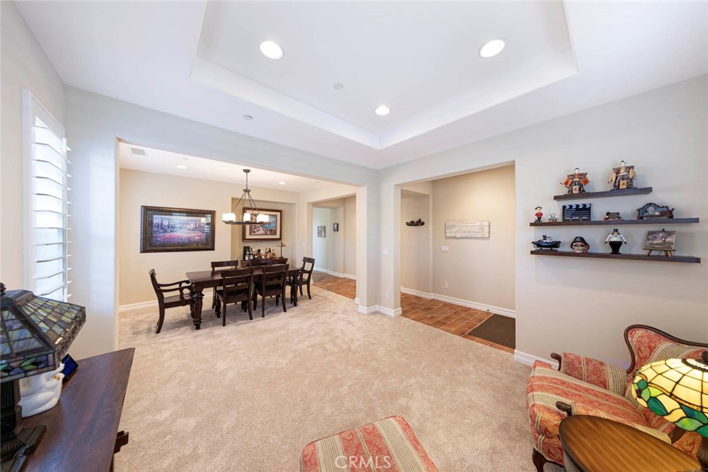 MLS #OC25172072 img 5