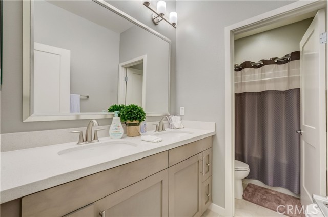 Detail Gallery Image 19 of 45 For 610 Shadowbrook, Lake Forest,  CA 92610 - 4 Beds | 3/1 Baths