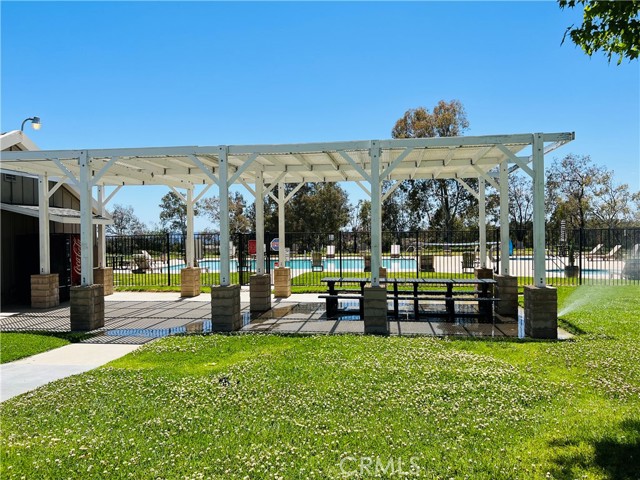 Detail Gallery Image 35 of 51 For 13691 Gavina Ave #510,  Sylmar,  CA 91342 - 3 Beds | 2 Baths