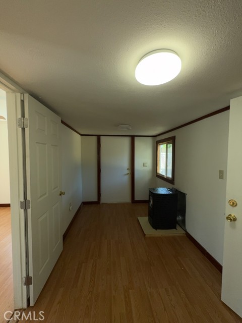 5867 Grove Street, Lucerne CA: https://media.crmls.org/medias/7f7634cf-57a0-421b-9e49-fa8a38fe71d7.jpg
