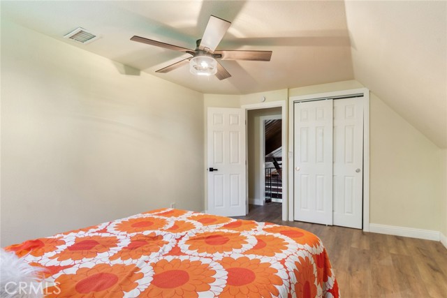 901 Ca-173, Lake Arrowhead CA: https://media.crmls.org/medias/7f765827-ccf6-4a91-8bfd-c86e8c4e020e.jpg