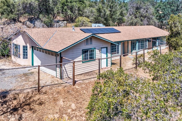 Detail Gallery Image 1 of 1 For 32658 River Knolls Rd, Coarsegold,  CA 93614 - 4 Beds | 2 Baths