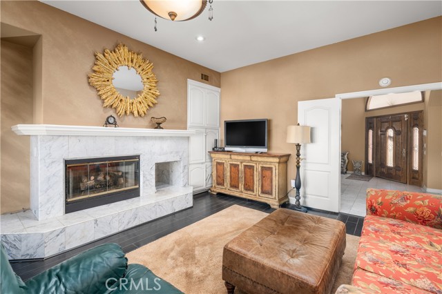 Detail Gallery Image 6 of 44 For 613 E Sunset Dr, Redlands,  CA 92373 - 6 Beds | 6 Baths