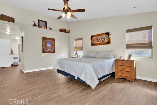 Detail Gallery Image 26 of 62 For 12227 Farmington St, Oak Hills,  CA 92344 - 4 Beds | 2/1 Baths